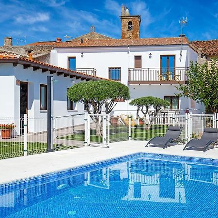 Apartamentos Rurales Cielo De Monfraguee Мальпартіда-де-Пласенсія Екстер'єр фото
