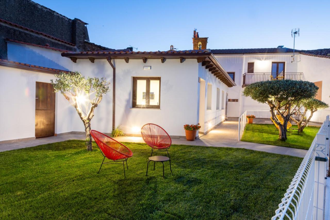 Apartamentos Rurales Cielo De Monfraguee Мальпартіда-де-Пласенсія Екстер'єр фото